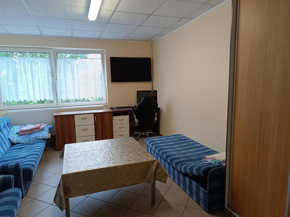 Hostel Welinek Gratis Parking Stęszew 外观 照片