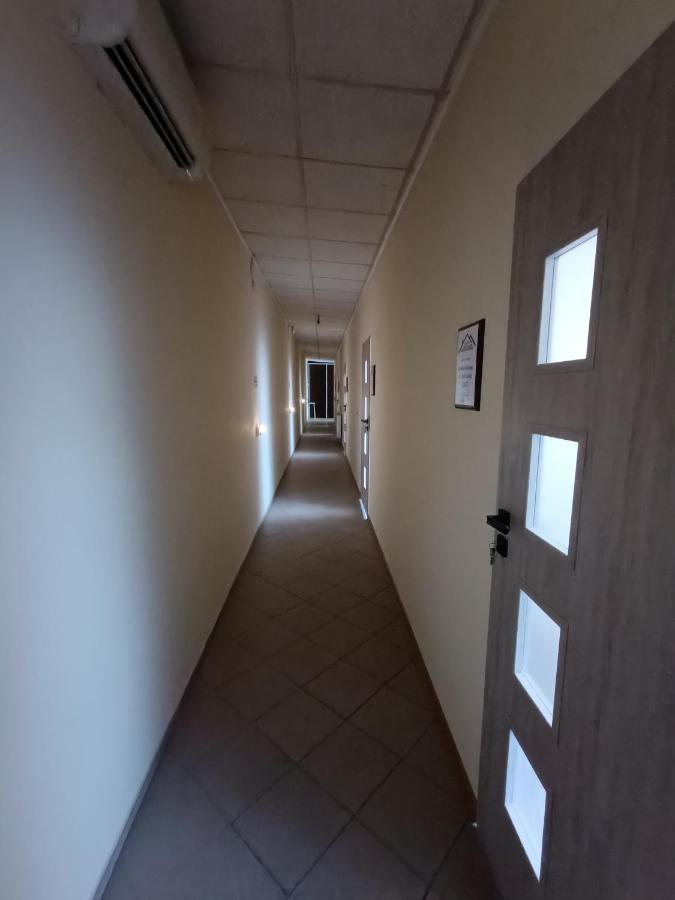 Hostel Welinek Gratis Parking Stęszew 外观 照片