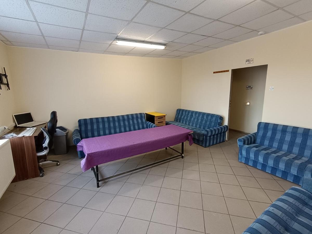Hostel Welinek Gratis Parking Stęszew 外观 照片